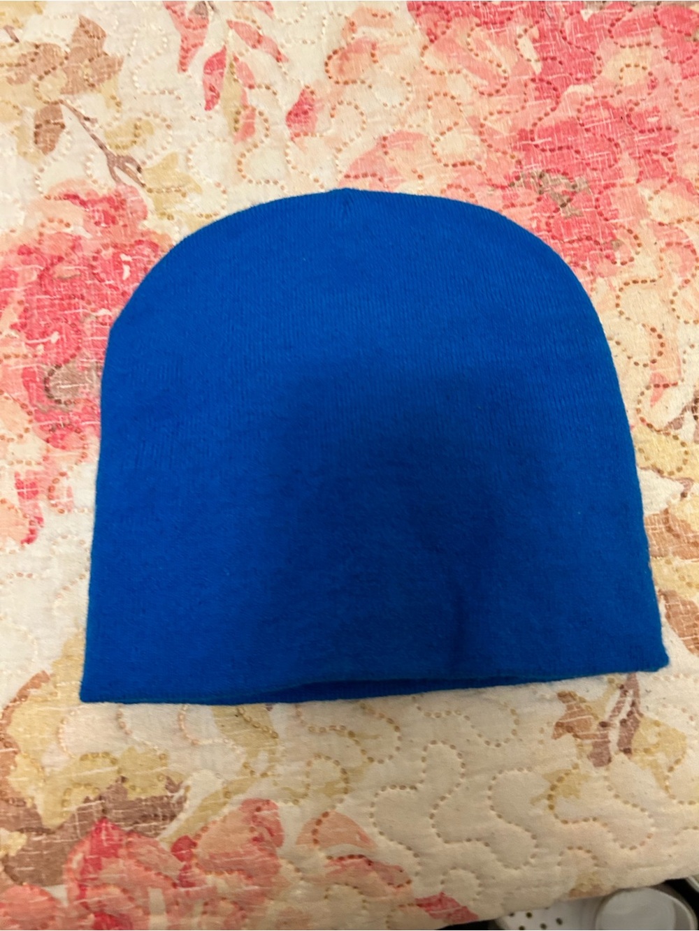 SHEIN Blue Graphic Knit Beanie - Picture 5 of 7